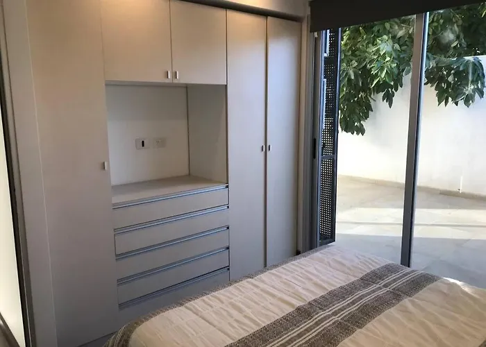 Depto Nuevo Con Cochera Y Patio En Mendoza